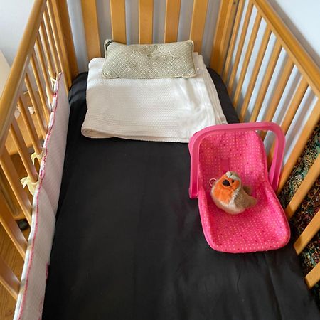 Morden Flat Close To Dlr Station With Free Parking ロンドン エクステリア 写真